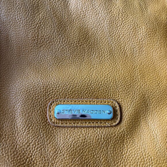 Steve Madden Mustard Colour - Please read Description - Picture 3 of 10